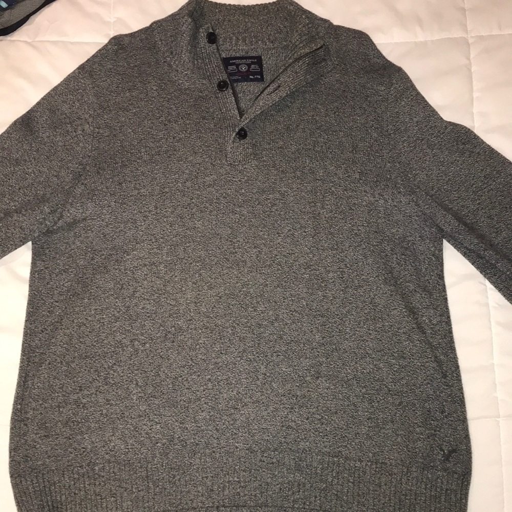 American Eagle 3 Button and 1/4 Zip sweater